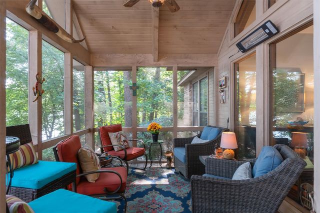 148 Pinewood Cove, Holly Lake Ranch, TX 75765