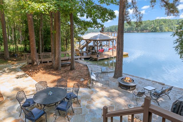 148 Pinewood Cove, Holly Lake Ranch, TX 75765