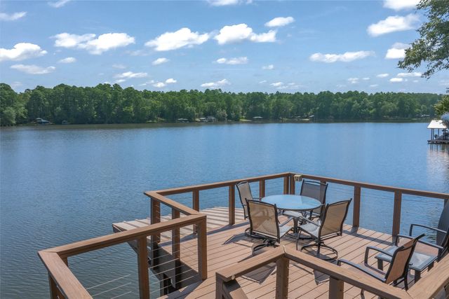 148 Pinewood Cove, Holly Lake Ranch, TX 75765