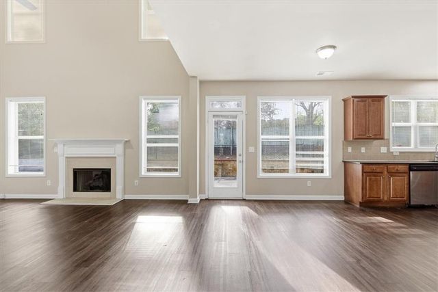 748 York View Drive, Auburn, GA 30011