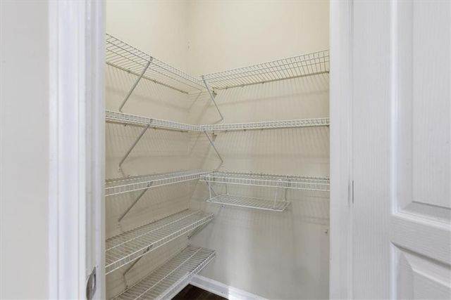 748 York View Drive, Auburn, GA 30011