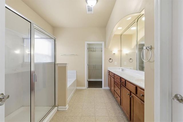 748 York View Drive, Auburn, GA 30011