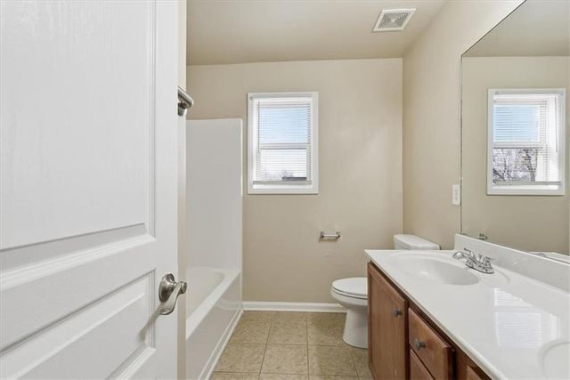 748 York View Drive, Auburn, GA 30011