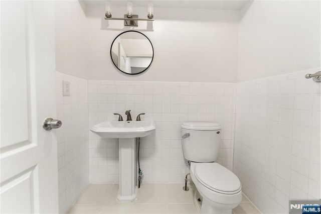 18 Kinney Street, Newark, NJ 07102