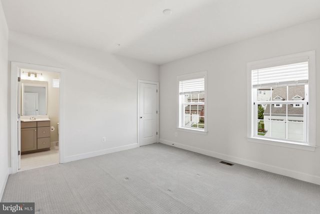 9211 FOX STREAM WAY, Upper Marlboro, MD 20772