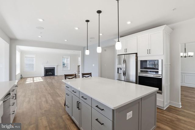 9211 FOX STREAM WAY, Upper Marlboro, MD 20772