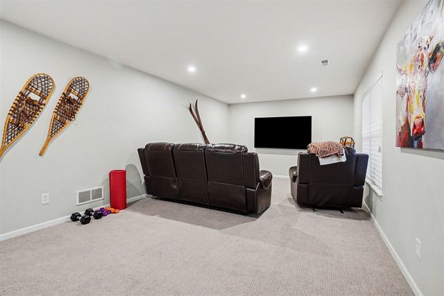 6138 Peregrine Trail, Kalamazoo, MI 49009