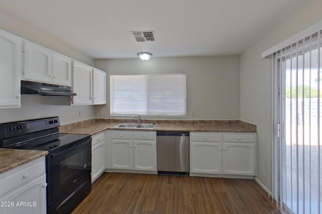 20420 N 14TH Lane, Phoenix, AZ 85027