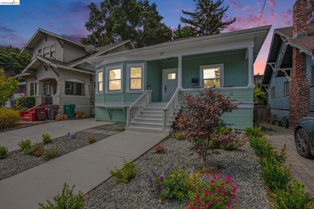35 Randwick Ave, Oakland, CA 94611
