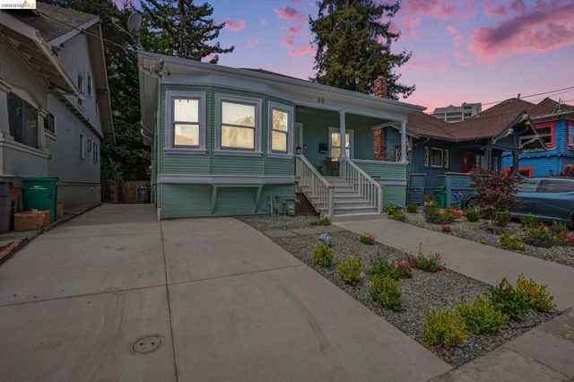 35 Randwick Ave, Oakland, CA 94611