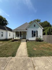 1646 Garfield Avenue, Terre Haute, IN 47804