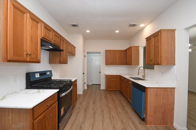 1902 Park Maple Drive, Katy, TX 77450