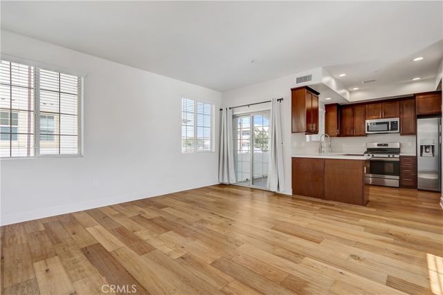 2209 W 237th Street, Torrance, CA 90501