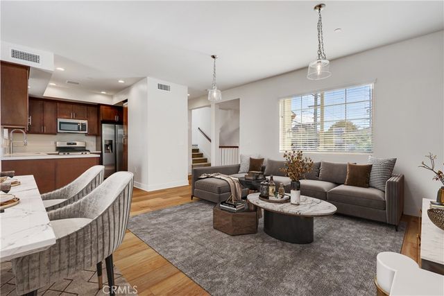 2209 W 237th Street, Torrance, CA 90501