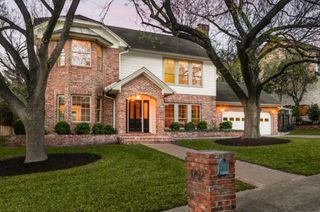 1702 Crested Butte DR, Austin, TX 78746