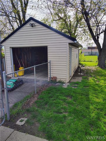 57 Elaine Court, Cheektowaga, NY 14225