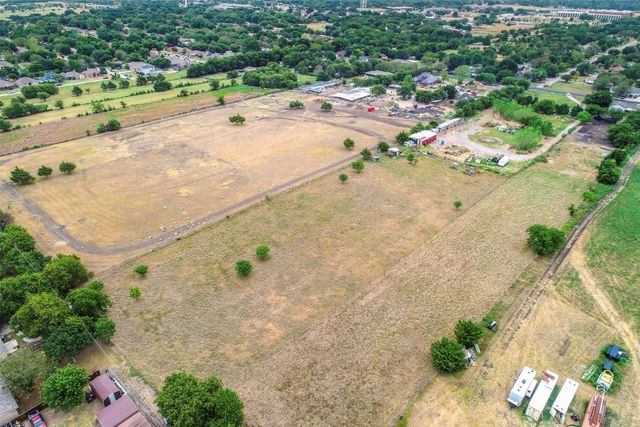 905 Donlee Road, Lancaster, TX 75134