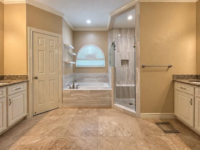 13411 W Carousel Court, Houston, TX 77041