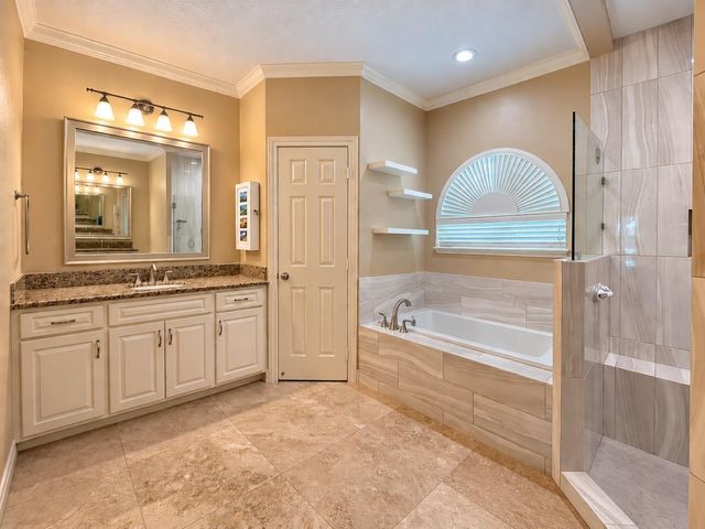 13411 W Carousel Court, Houston, TX 77041