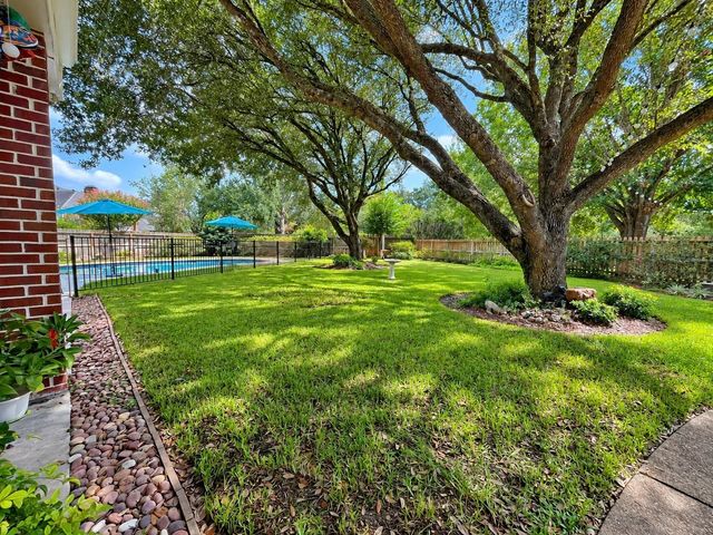 13411 W Carousel Court, Houston, TX 77041
