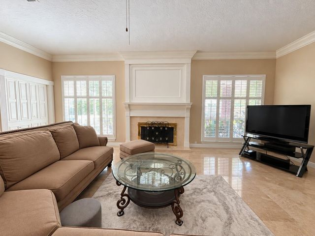 13411 W Carousel Court, Houston, TX 77041