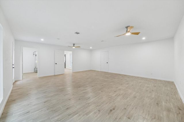 5411 Logston Lane, Spring, TX 77389