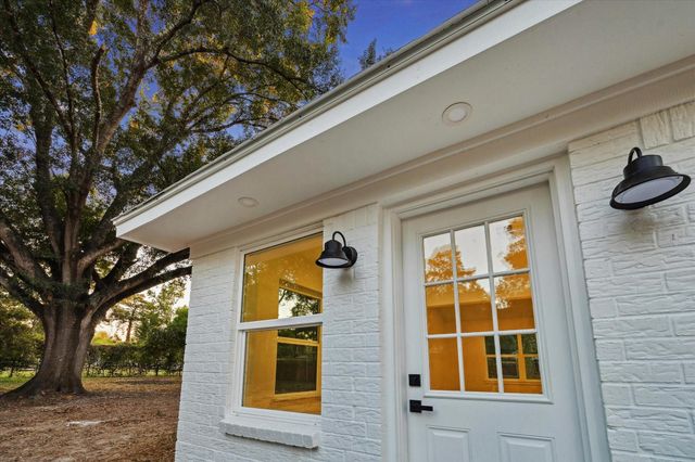 5411 Logston Lane, Spring, TX 77389