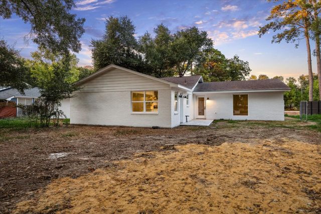 5411 Logston Lane, Spring, TX 77389