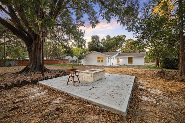 5411 Logston Lane, Spring, TX 77389