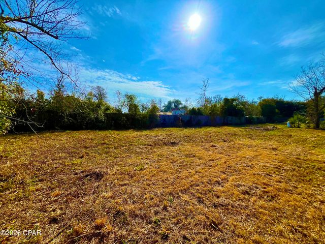 724 Helen Avenue, Panama City, FL 32401