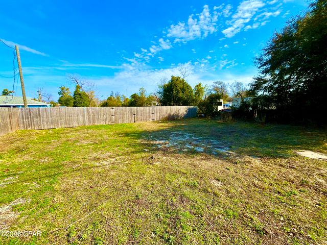 724 Helen Avenue, Panama City, FL 32401