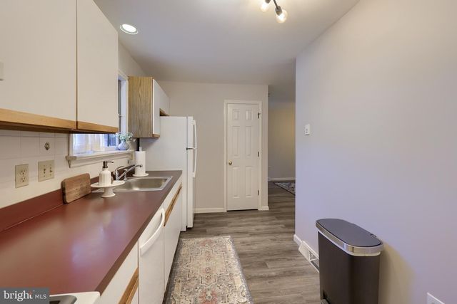 9 AMBERLY WAY, Lititz, PA 17543