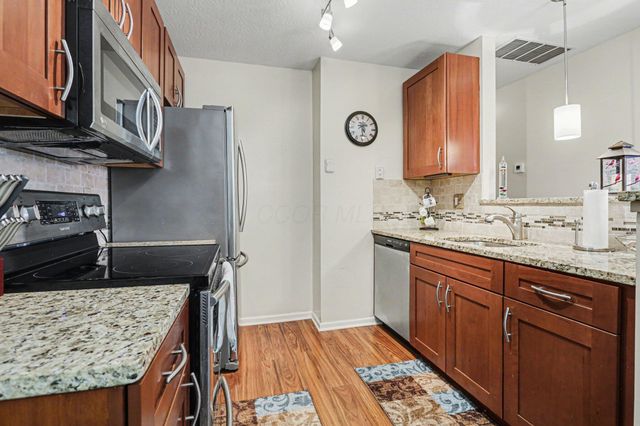 2484 Warm Springs Drive, 2484, Hilliard, OH 43026