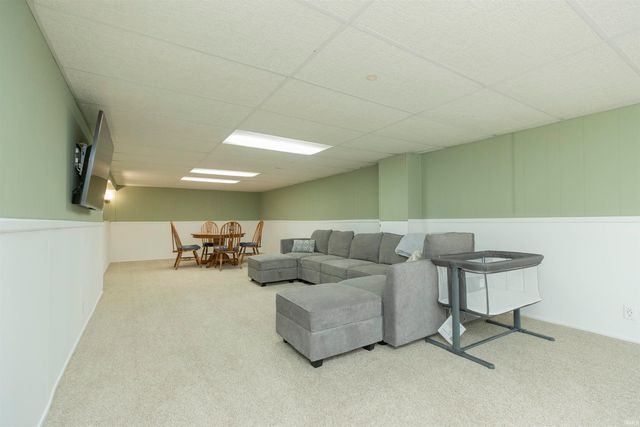 4028 Coral Drive, South Bend, IN 46614