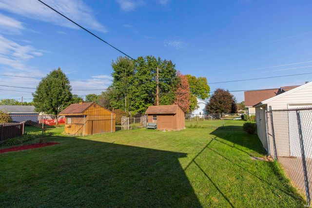 4028 Coral Drive, South Bend, IN 46614