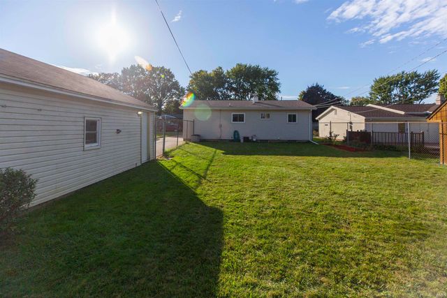 4028 Coral Drive, South Bend, IN 46614