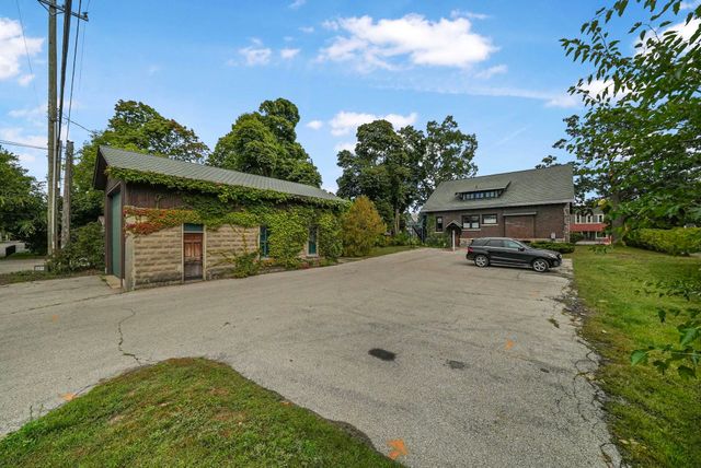 530 South Union Street, Traverse City, MI 49684