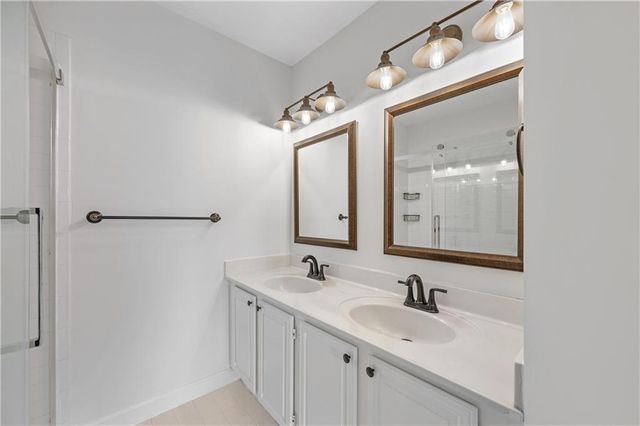 1771 Defoor NW Avenue D, Atlanta, GA 30318