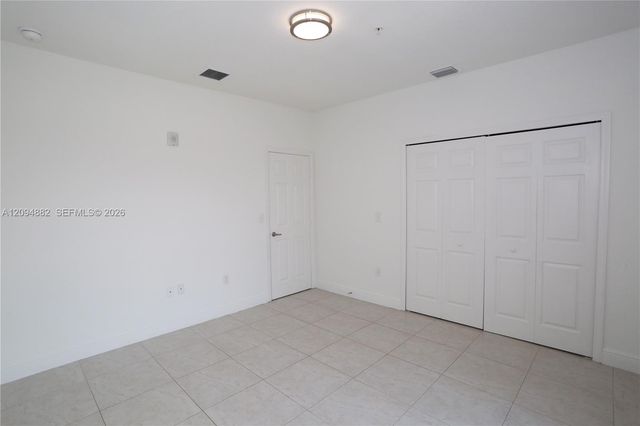 6171 NW 182nd Lane 205, Hialeah, FL 33015