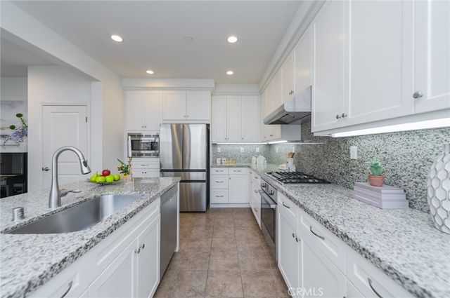 59 Fairymoss, Irvine, CA 92620