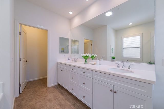 59 Fairymoss, Irvine, CA 92620