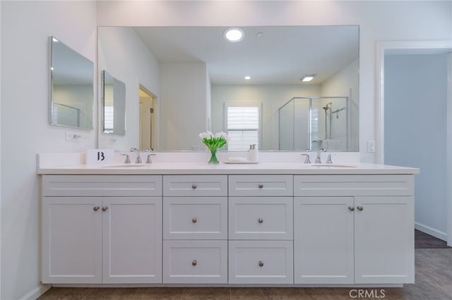 59 Fairymoss, Irvine, CA 92620