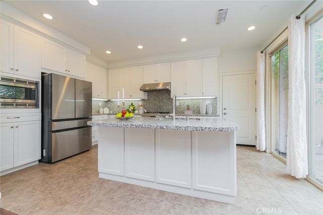 59 Fairymoss, Irvine, CA 92620