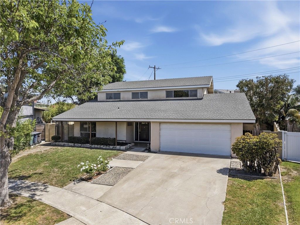 17372 Mira Loma Circle, Huntington Beach, CA 92647 — exterior