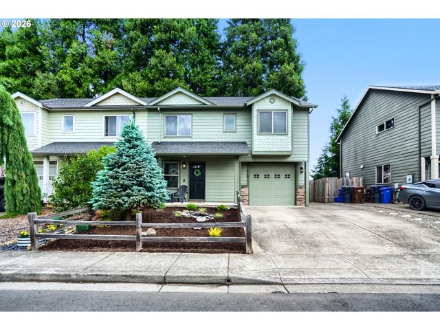 719 GARDEN Ct, Molalla, OR 97038
