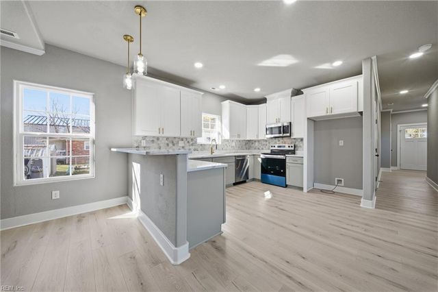 815 Argyle ST, Portsmouth, VA 23704