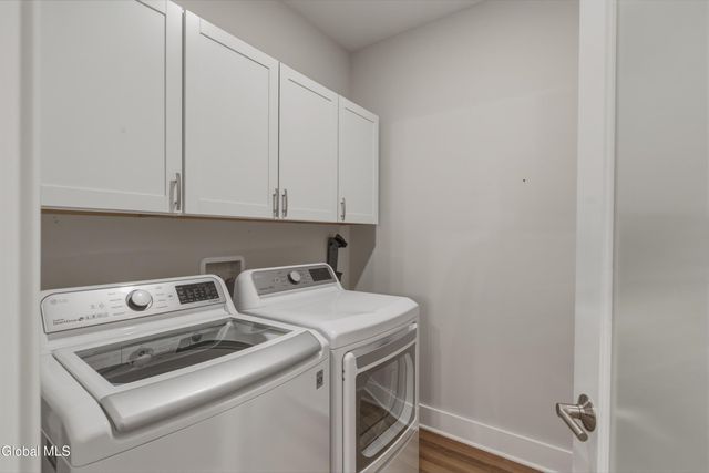 116 West Avenue 403, Saratoga Springs, NY 12866