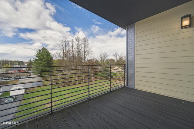 116 West Avenue 403, Saratoga Springs, NY 12866