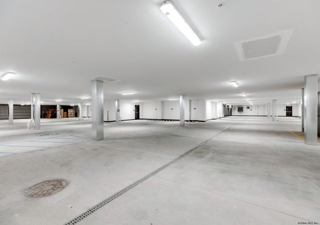 116 West Avenue 403, Saratoga Springs, NY 12866