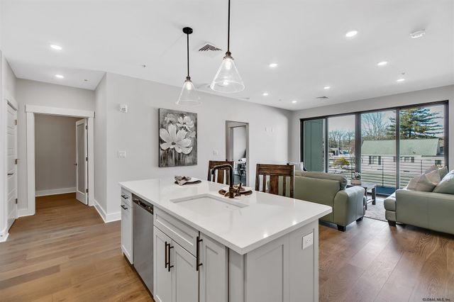 116 West Avenue 403, Saratoga Springs, NY 12866